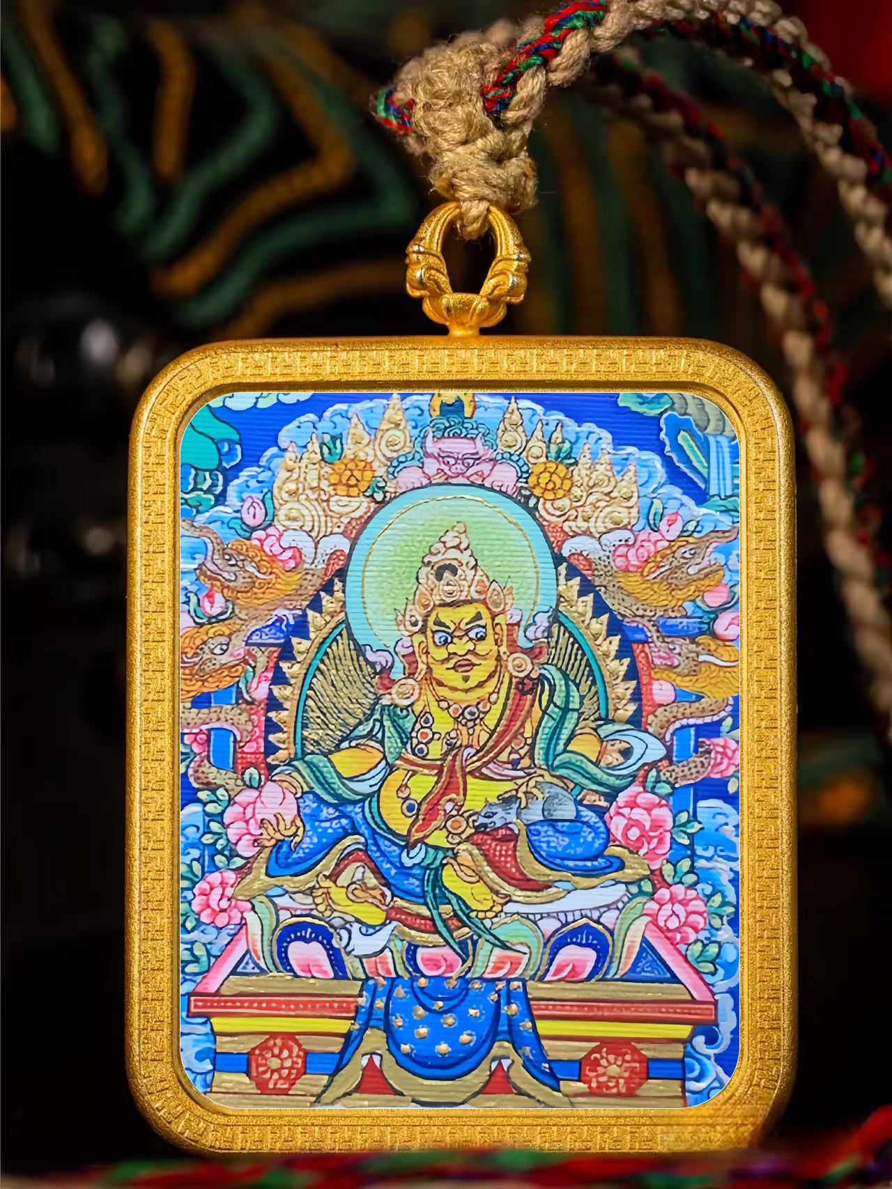 Golden Vajra Mirror Huang Caishen Tangka symbolizes the prosperity of wealth.
