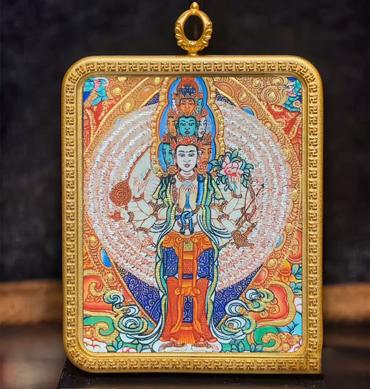 Golden Vajra Mirror Thousand-handed Guanyin Thangka symbolizes blessing, gain, disaster relief, compassion, wisdom, consummation, power, boundless protection of sentient beings